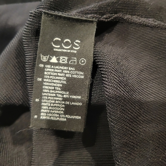 Cos size L mixed Media fabric black short sleeves dress - Picture 7 of 8